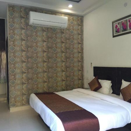 Ezzenza Mahayana Resort & Spa Rishīkesh Buitenkant foto