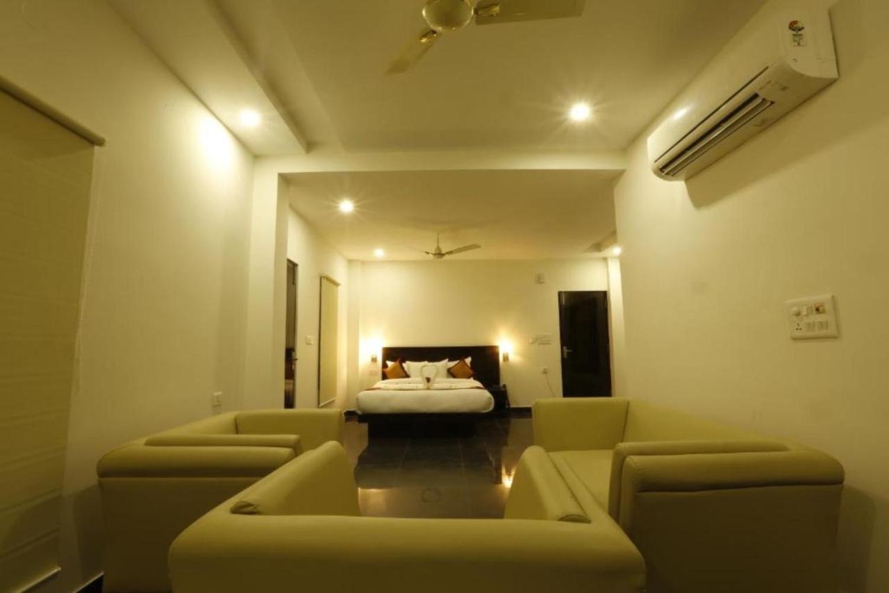 Ezzenza Mahayana Resort & Spa Rishīkesh Buitenkant foto