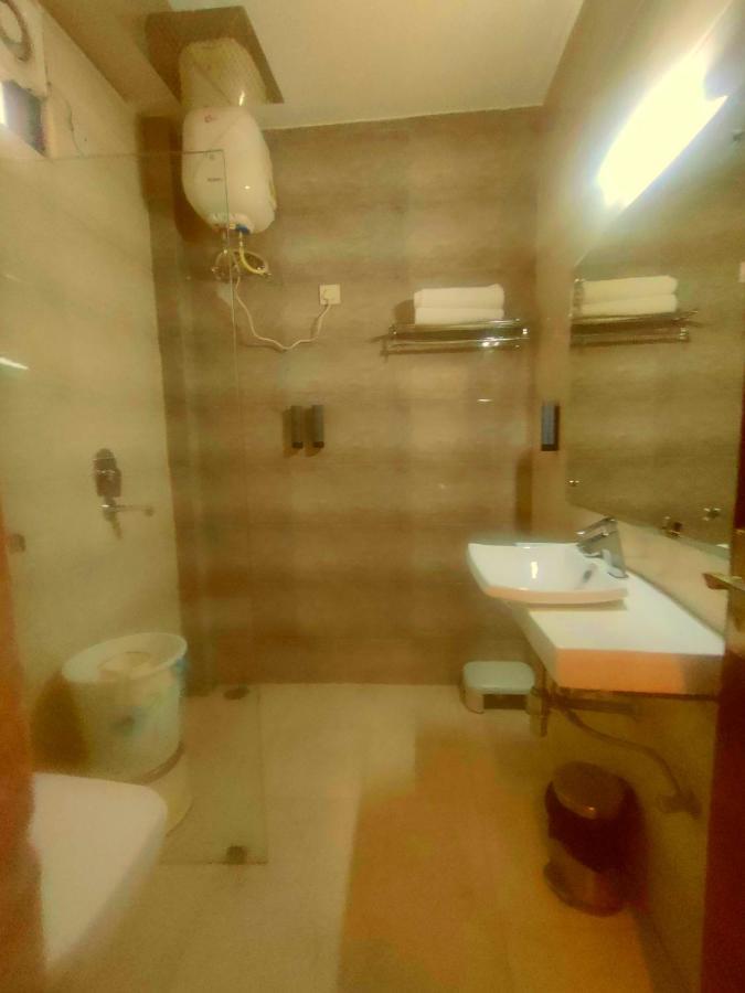 Ezzenza Mahayana Resort & Spa Rishīkesh Buitenkant foto