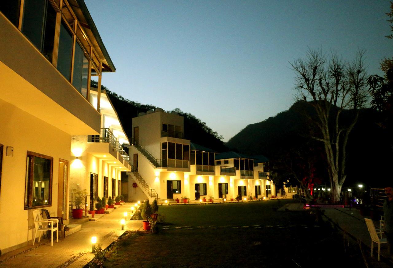 Ezzenza Mahayana Resort & Spa Rishīkesh Buitenkant foto